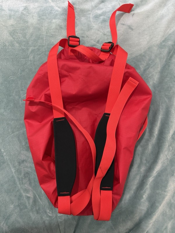 Arc'teryx Carrier Duffle 75L RED Used 2