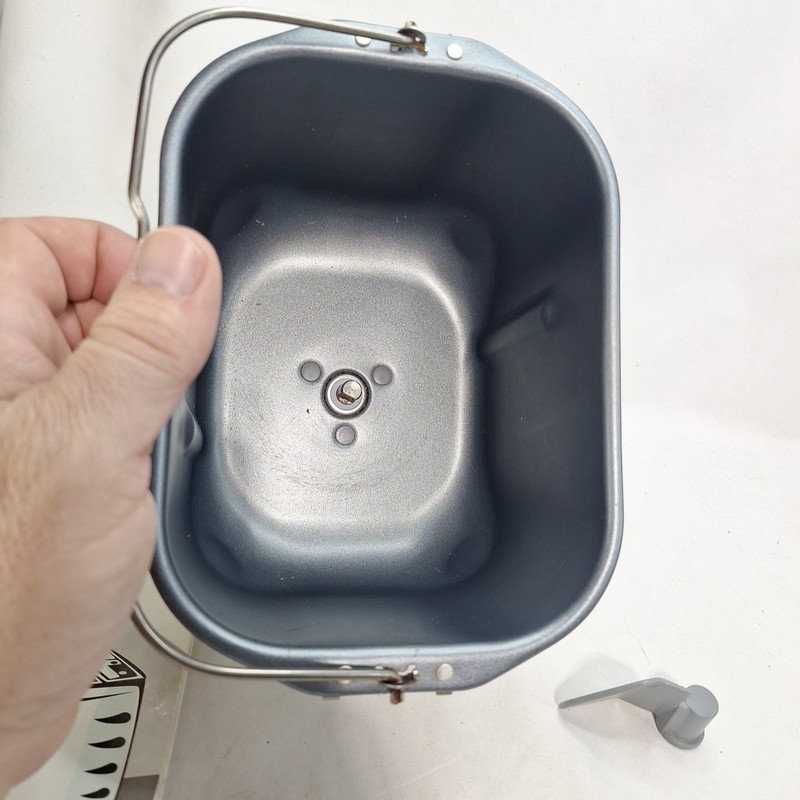 Breadmaker Pan Paddle & User Manual Oster Model 5834 2lb Expressbake Replacement gallery
