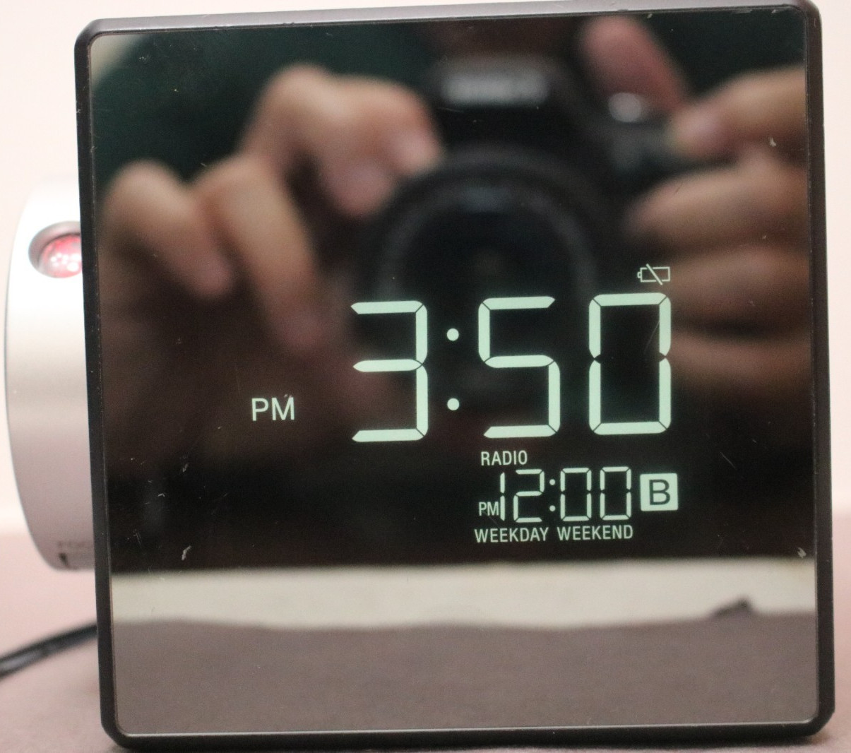 Sony ICF-C1PJ Alarm Clock Radio w/ Time Projector Nature Sounds USB plug WORKS gallery