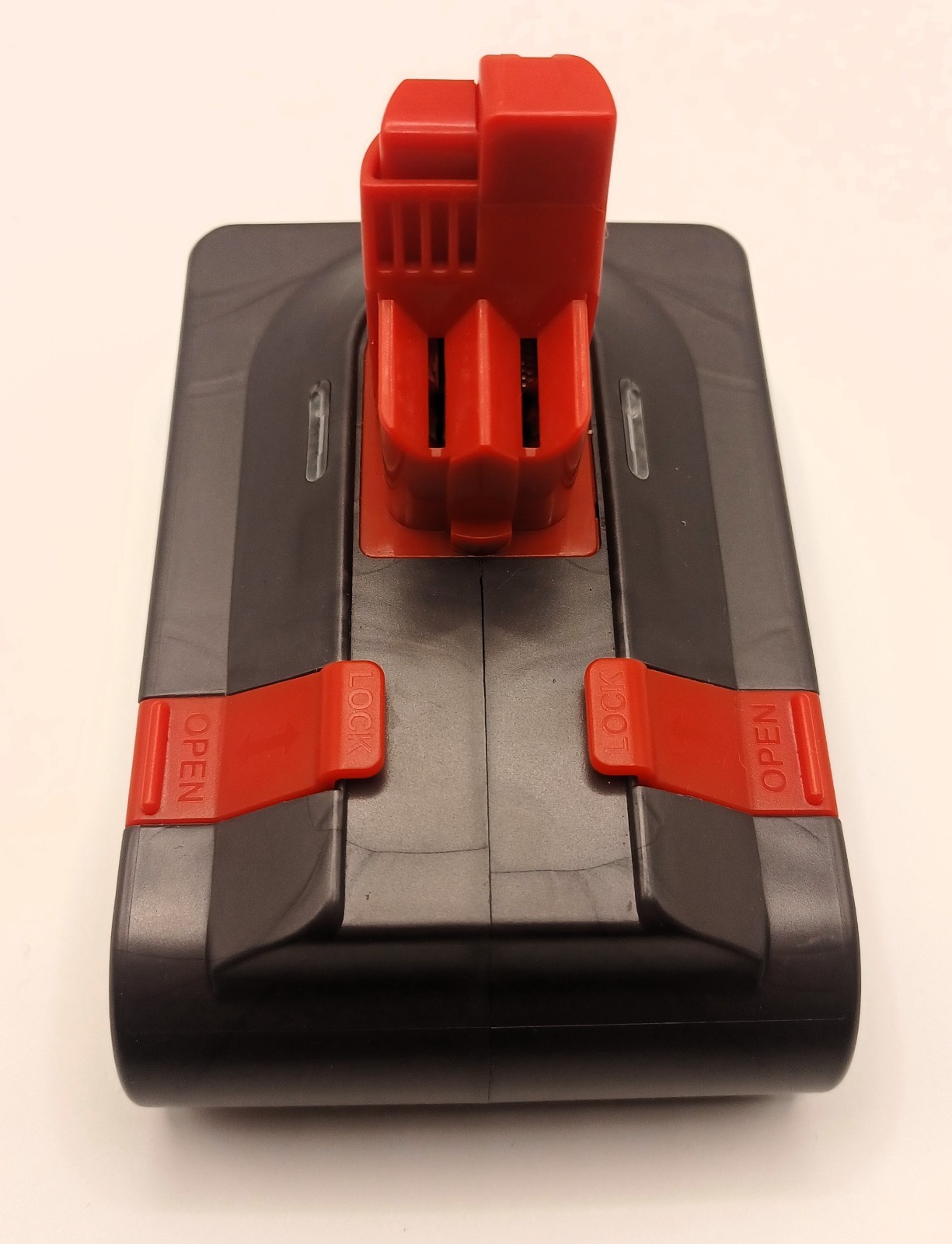 3-in-1 Battery Adapter for Dyson V6 V7 V8, Convert Dewalt 20V Lithium to Vacuum gallery
