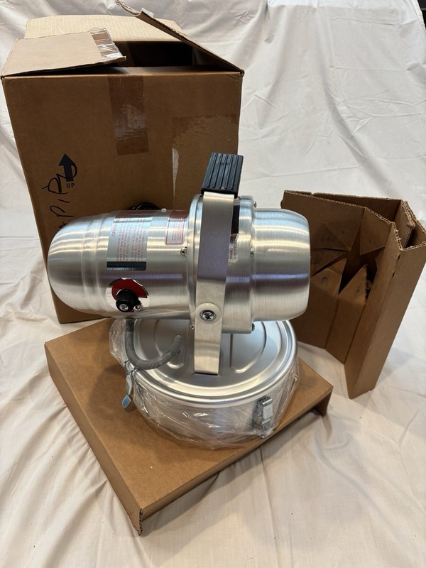Createch Commander Tri-Jet Fogger Model 672 Household Or Commercial Use gallery