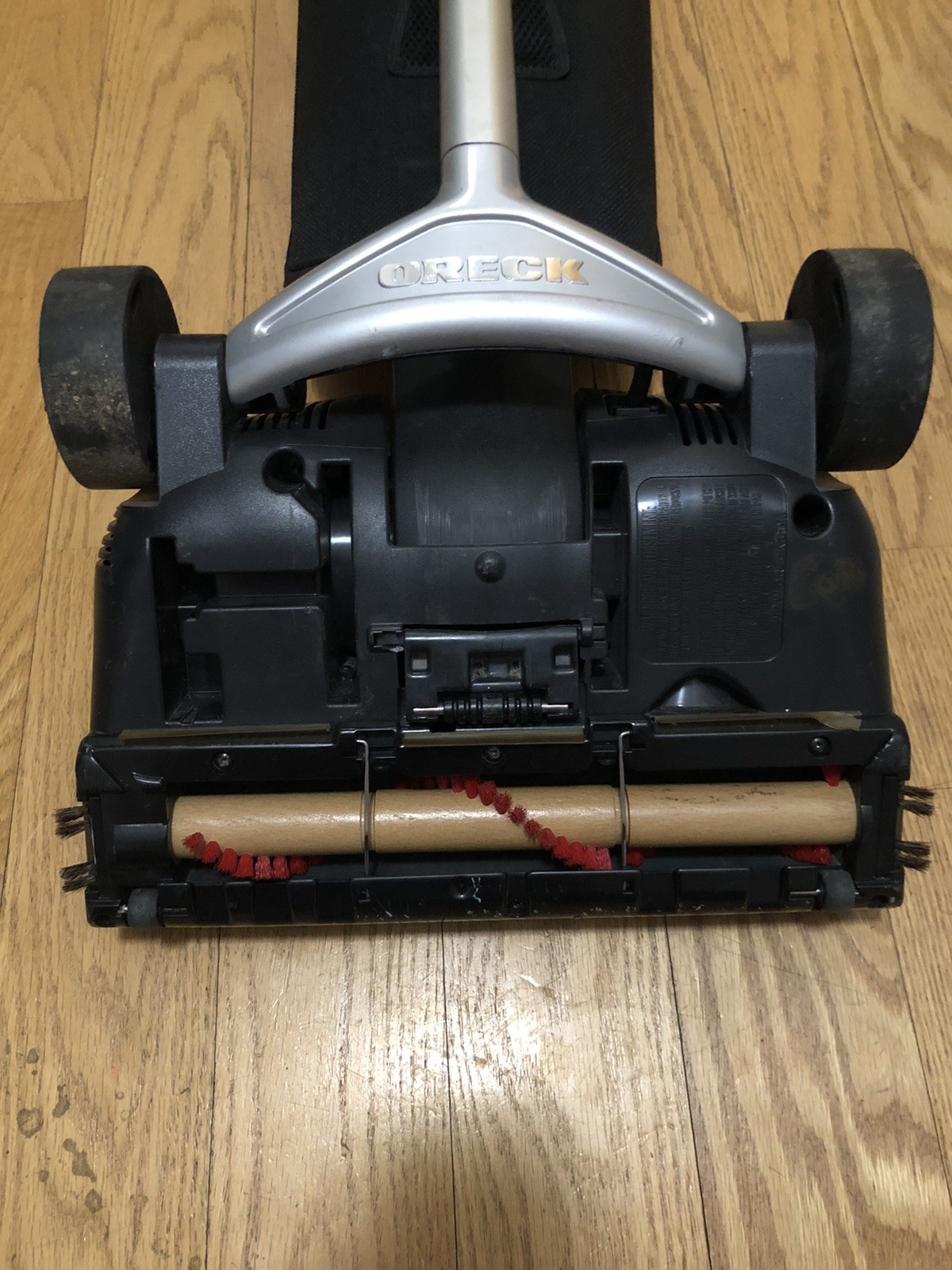 RARE Oreck Edge U8200 Upright Vacuum Fully Serviced NEW BRUSHROLLER gallery