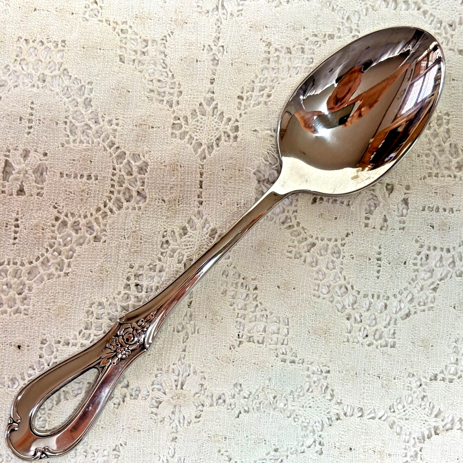 Oneida Toujours Dinner/Oval Soup Spoons 6 5/8" Cube Heirloom Stainless USA 4pcs gallery