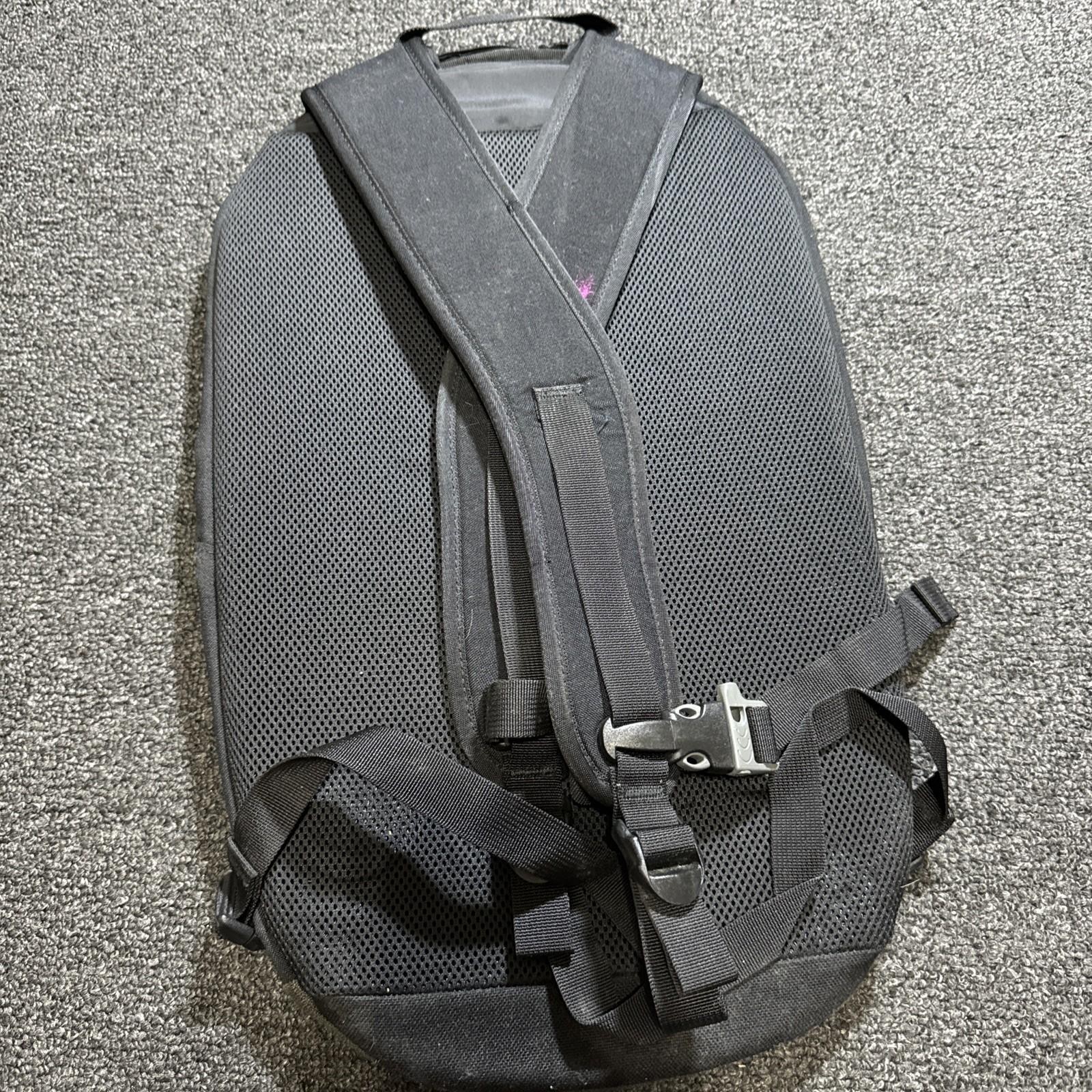 Osprey Waypoint Day Black Backpack 2