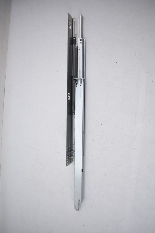 Blum Tandem Plus Blumotion Soft Close Undermount Slide 21" 2-Piece Set gallery