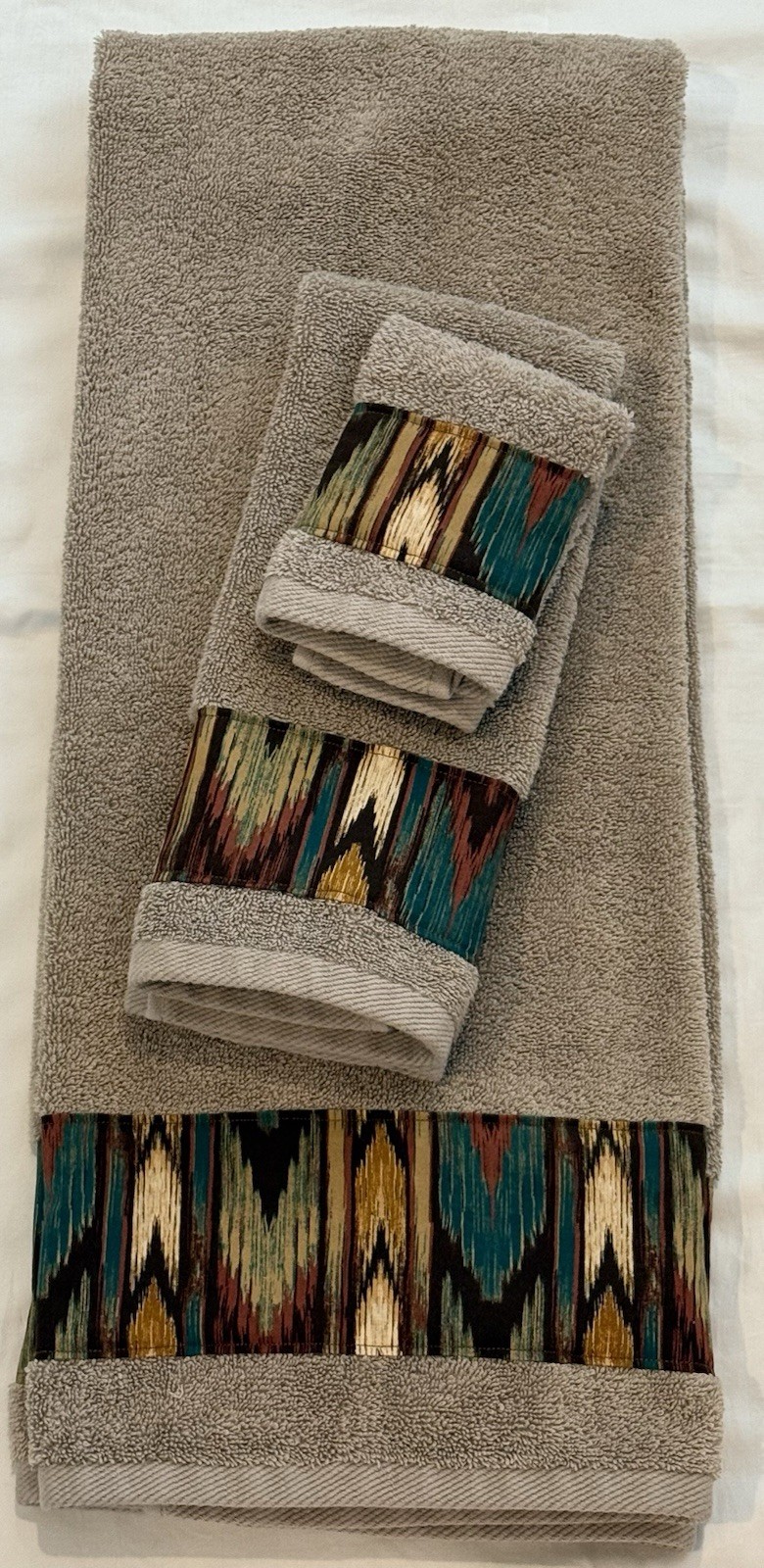 Southwestern Native American Print Bath Towel Set Brown Black Blue 3 Pc gallery