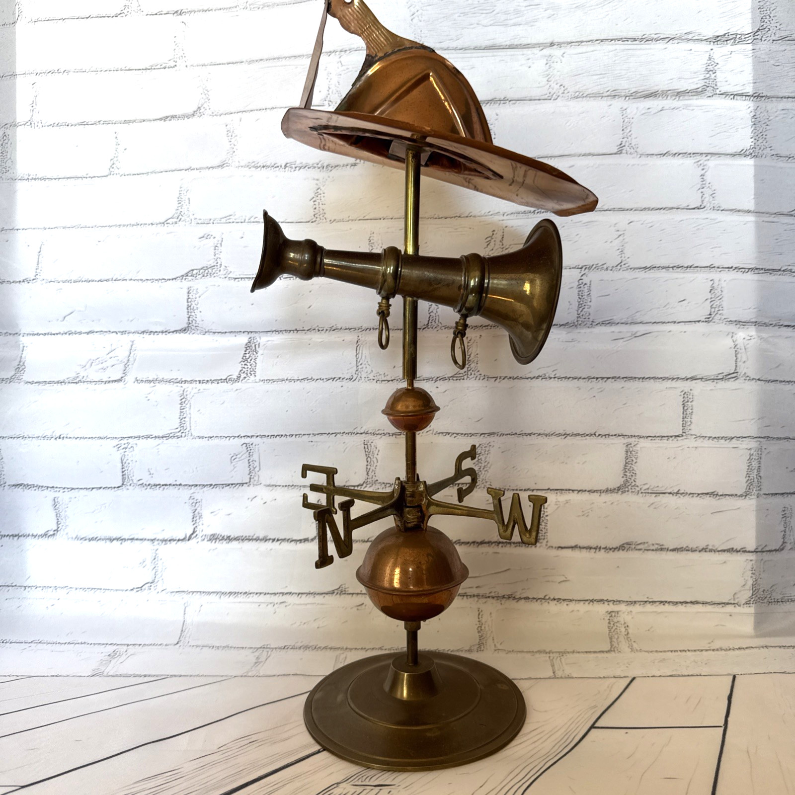🔥 Vintage Brass & Copper Firefighter Helmet Weather Vane Style Decor, ~15 1/4” gallery