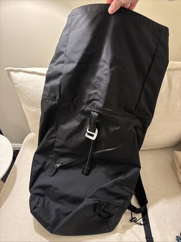 Vintage Lululemon Roll Up Black Backpack with Adjustable Straps 3