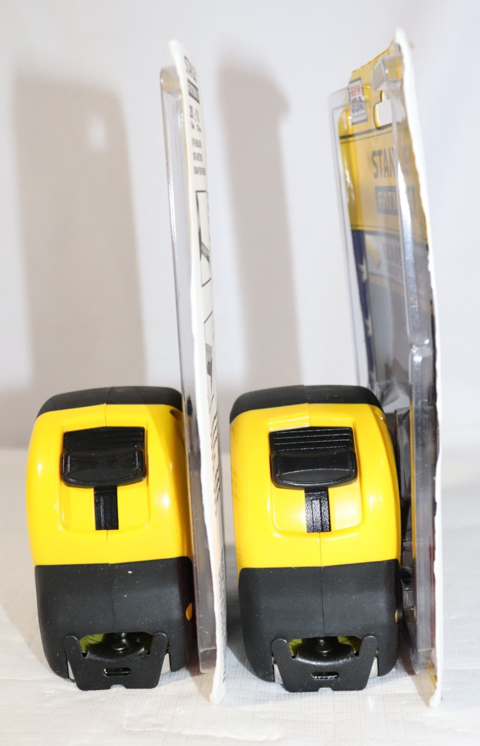 Two (2) Stanley FATMAX 25ft Tapea Measure 33-725 10X Blade Life 14ft Reach USA gallery
