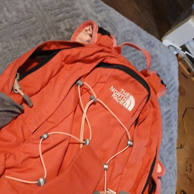 The North Face Jester Orange Hiking Backpack Zip Adjustable Padded Polyester 3