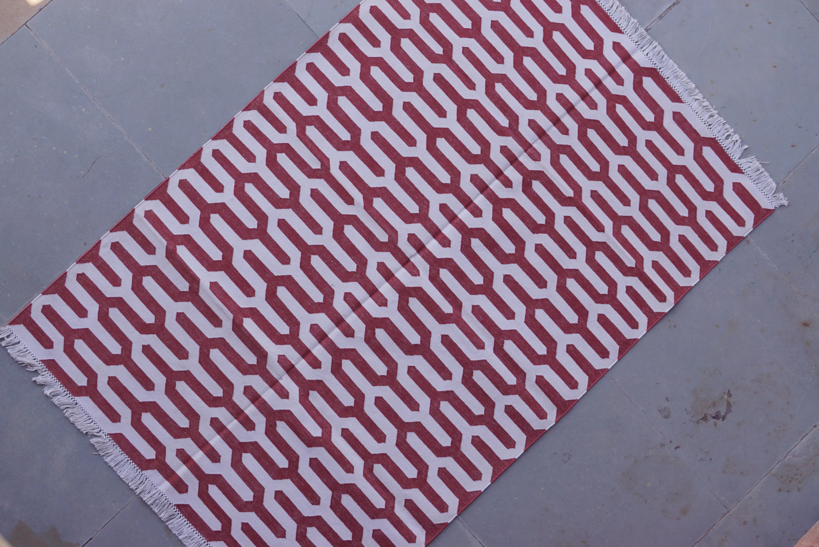 Rugmoda Cotton Maroon Red Geometric 4x6 ft Living Room Bedroom Area Rug gallery