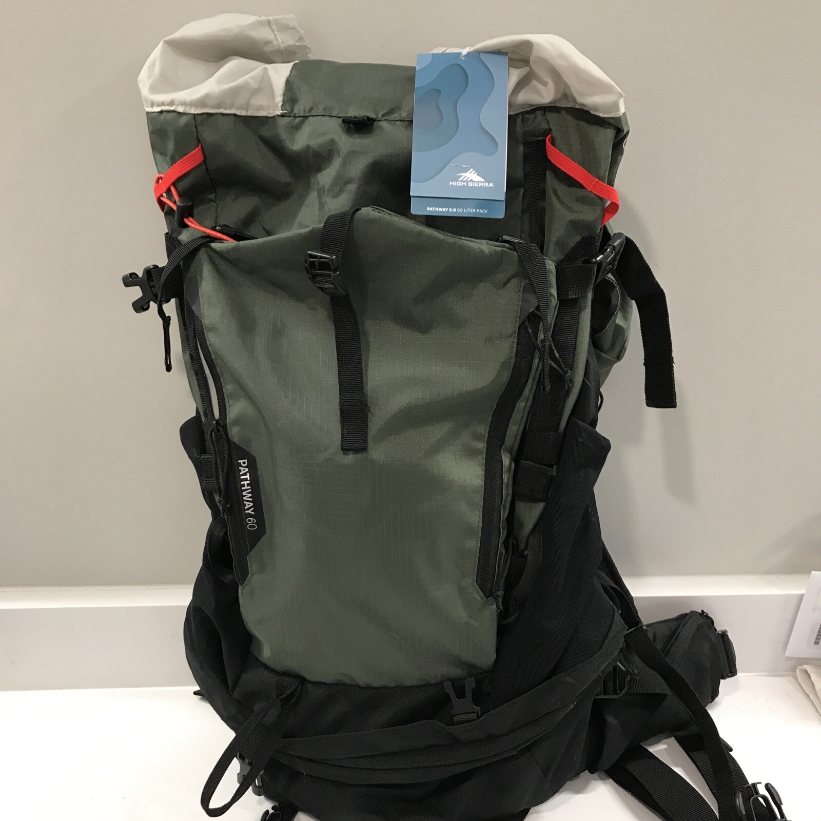 High Sierra - Pathway 2.0 60L Backpack - FOREST GREEN/BLACK