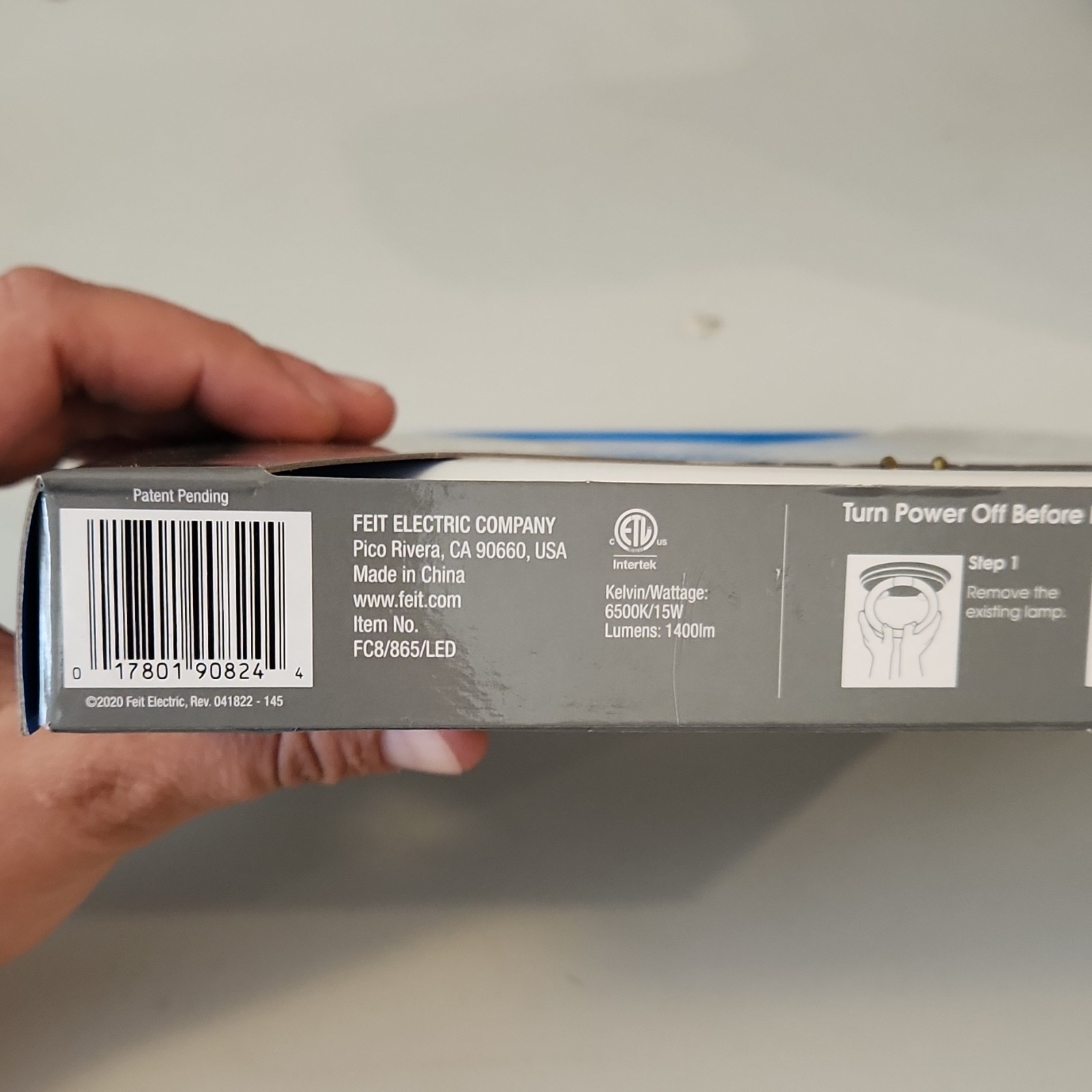 Feit Electric 8" T9 LED Circular Lamp Bulb 15W 1400lm 6500K Daylight Deluxe gallery