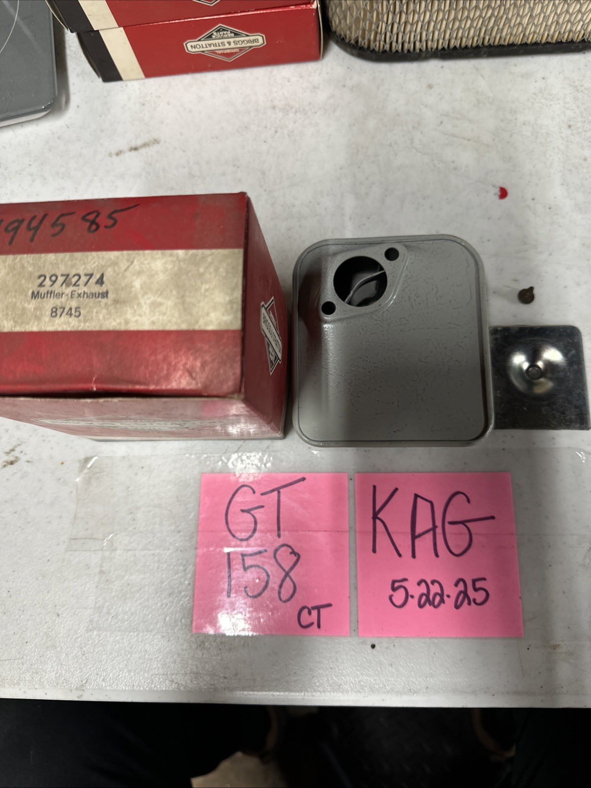 Briggs and Stratton 494585 Muffler Kit gallery