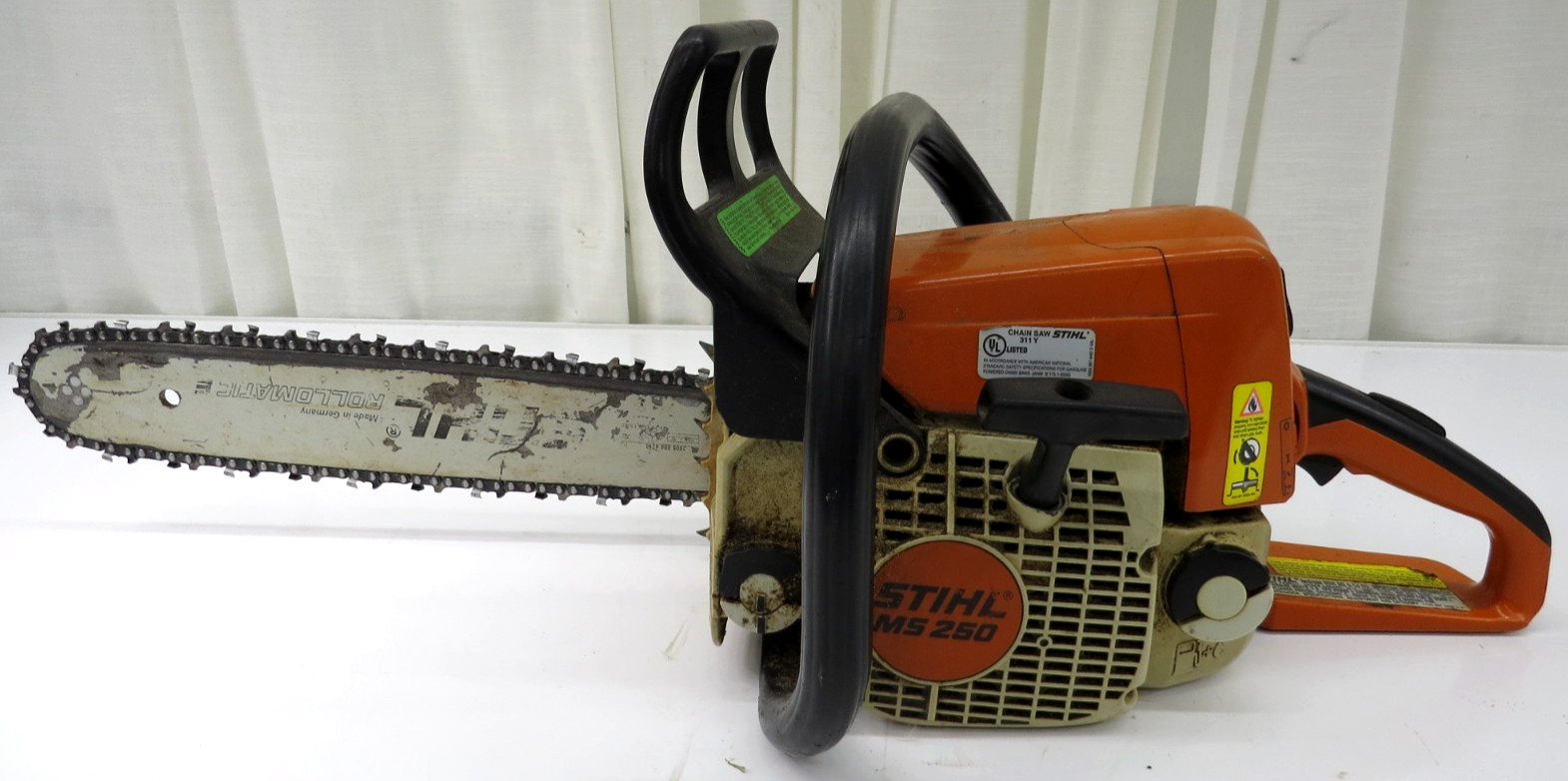 Stihl MS250 Gas Powered 45cc Chainsaw W/16" Bar & Chain gallery