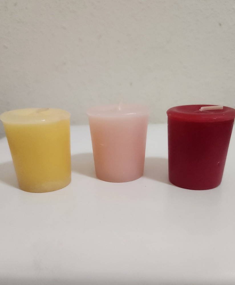 3 Classic Mini 2 oz Candles: Vanilla, Berries, & Petals in the Wind Scented