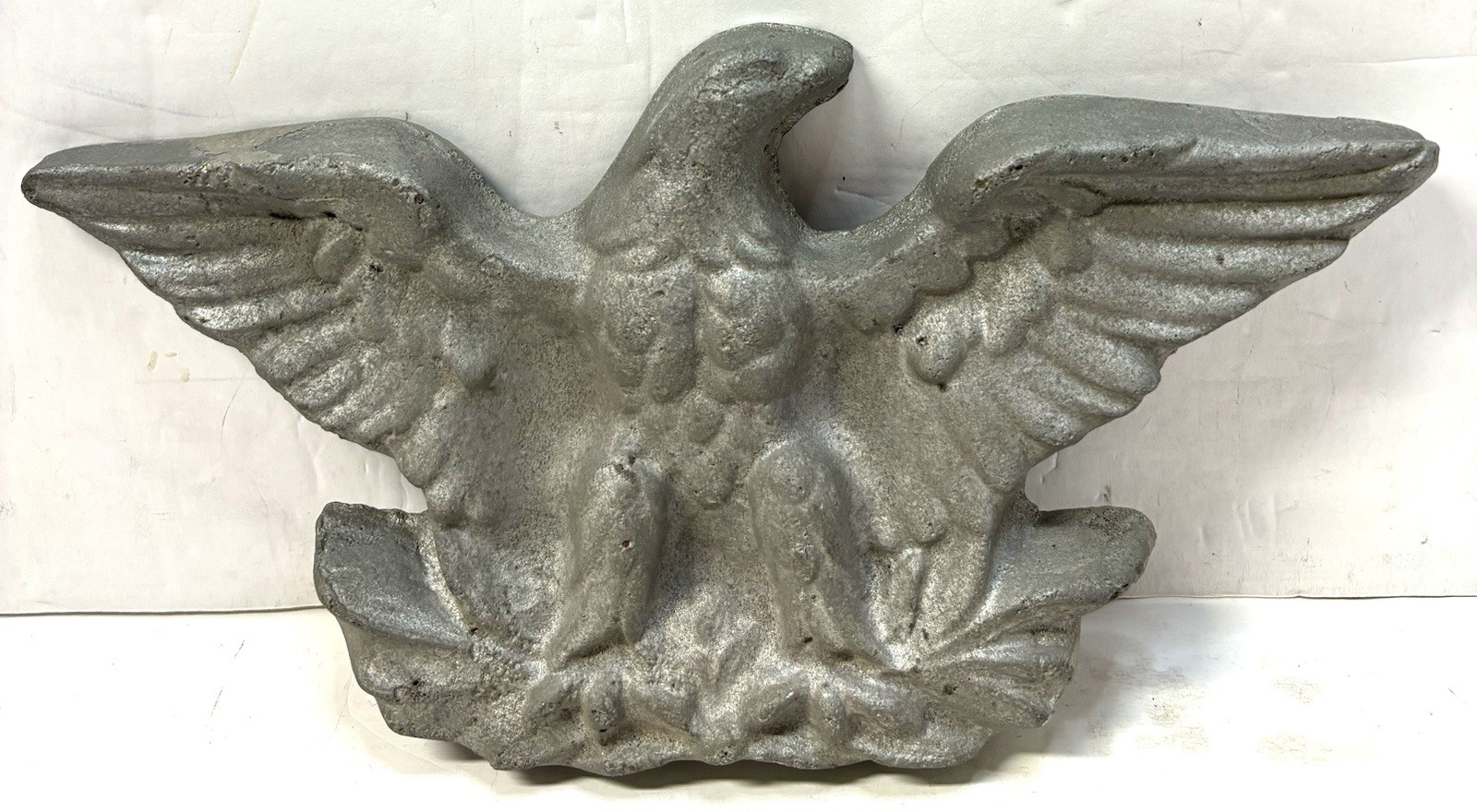 Vintage Cast Metal Federal Eagle Silver Colored Wall Hanging Plaque 11 x 5 in gallery
