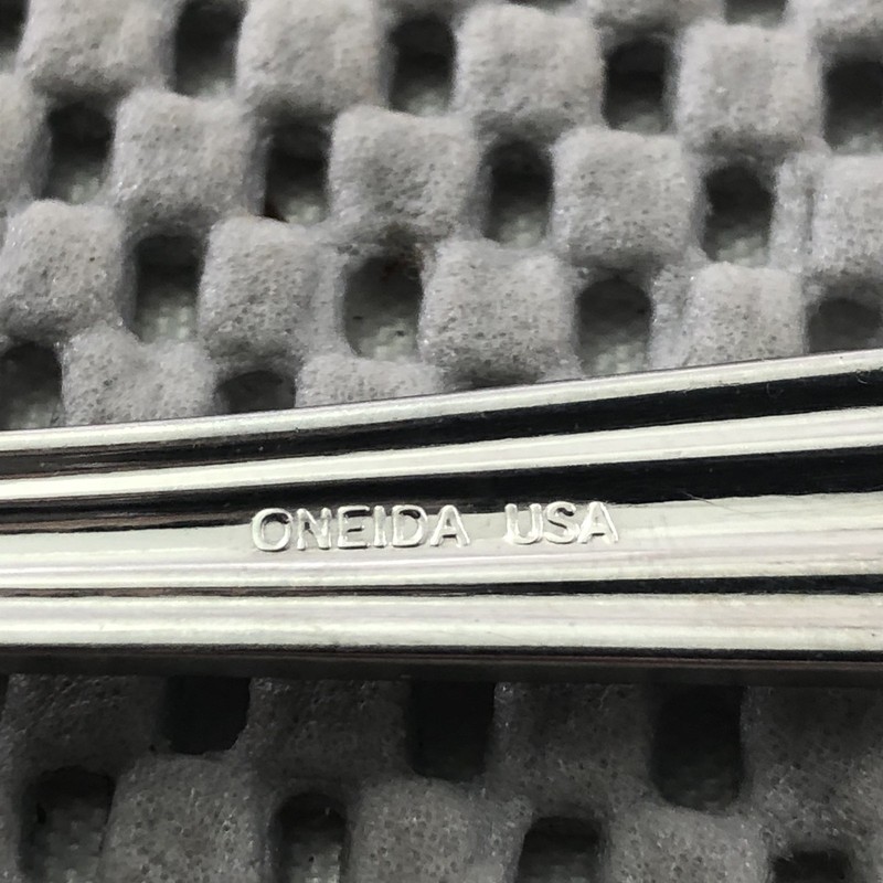 Oneida USA UNITY Stainless Flatware Pieces ~ 4 Teaspoons gallery