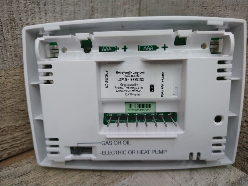 Honeywell 1-Week Programmable Thermostat (RTH221B1039) BULK PACKAGED gallery