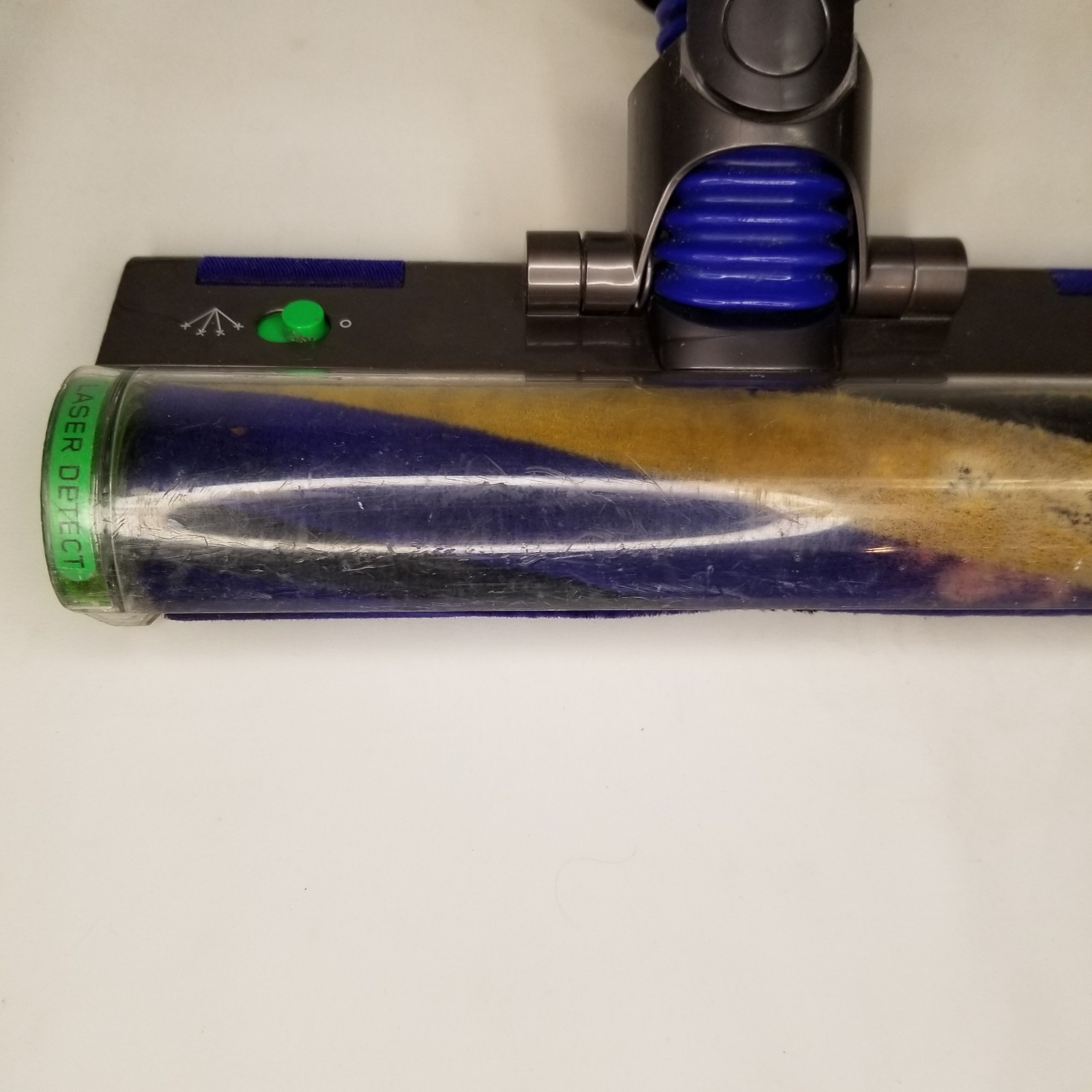 Dyson Fluffy Optic Cleaner Head gallery