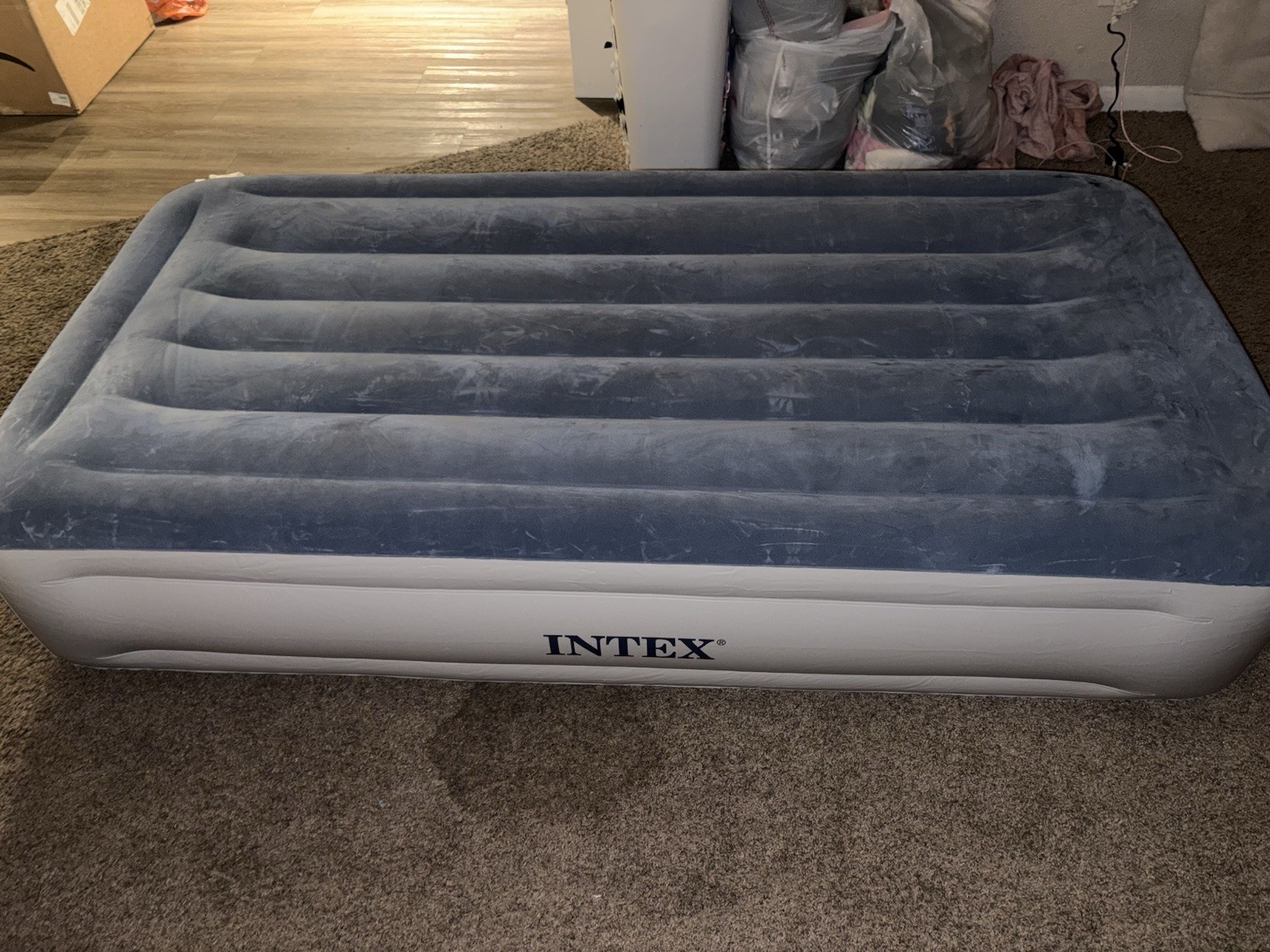 Intex Dura-Beam Deluxe Essential Rest Twin Raised 15" Air Bed w/ Built-In Pump gallery