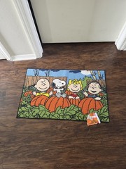 PEANUTS GANG ACCENT RUG Fall Pumpkins 20” x 32” HALLOWEEN Pumpkin w/ Tags