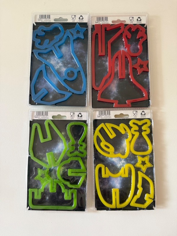 Space Cookie Cutters Suck UK Space Buggy Star Fighter Shuttle Rocket NEW gallery