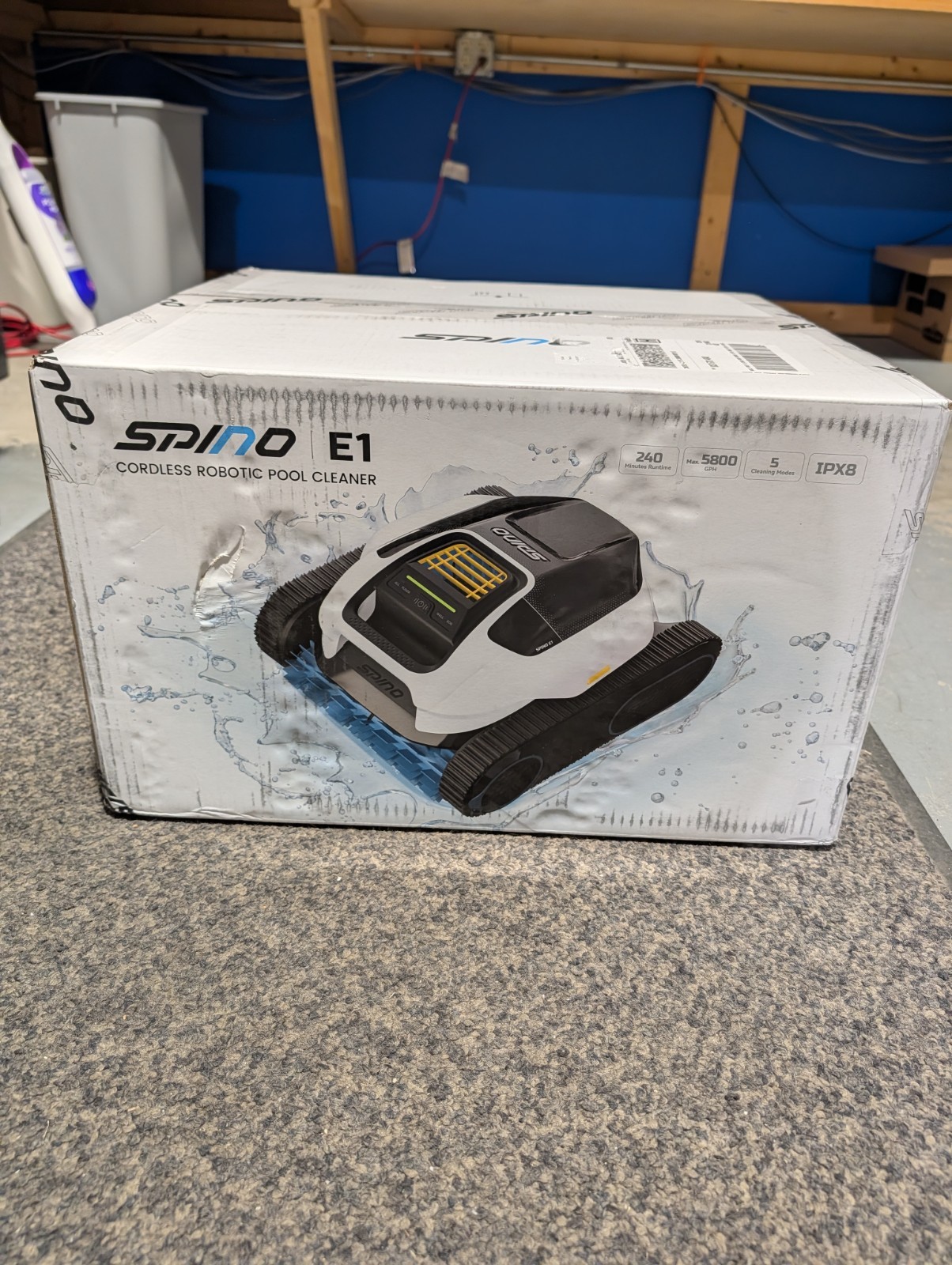 Spino E1 Cordless Robotic Pool Cleaner Wall /Waterline Pool Robot (Mammotion) gallery