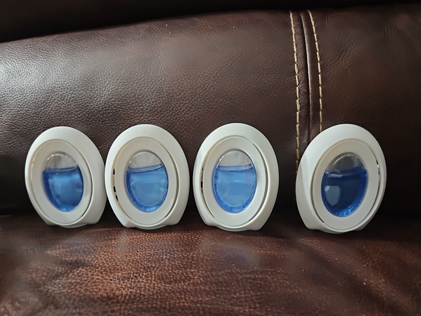 Febreze Bathroom Air Freshener, Refresh & Energize Scent, 4 Count gallery