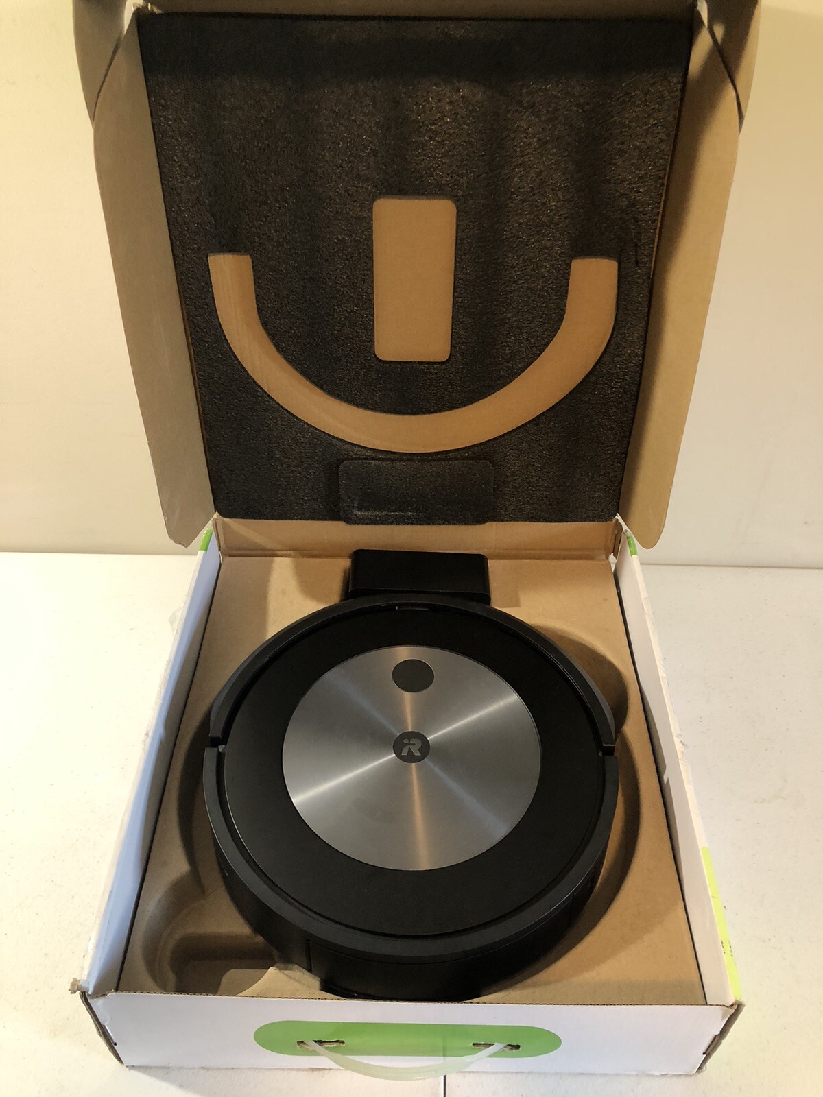 iRobot Roomba j7 Robotic Vacuum Cleaner - Graphite gallery