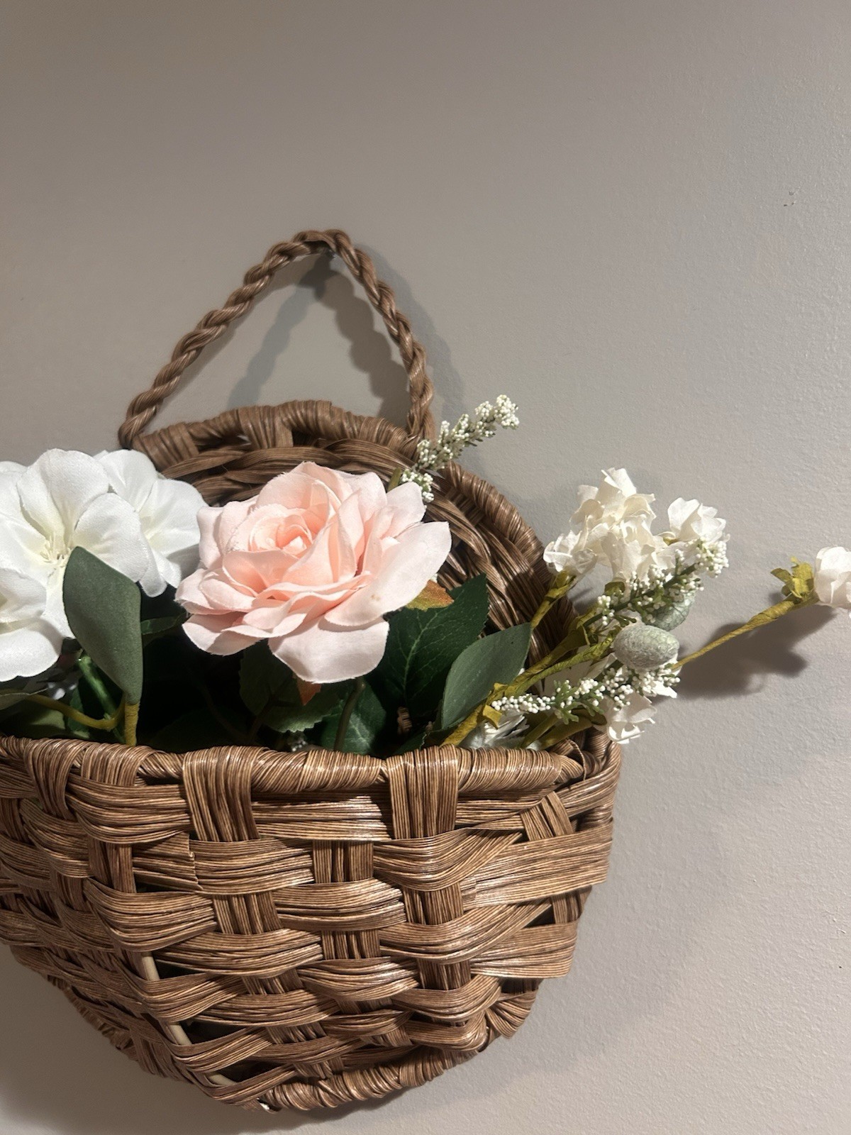 Brown Wicker Hanging Wall Basket w/ Handle, 11.5 x 9.5 Includes Florals gallery