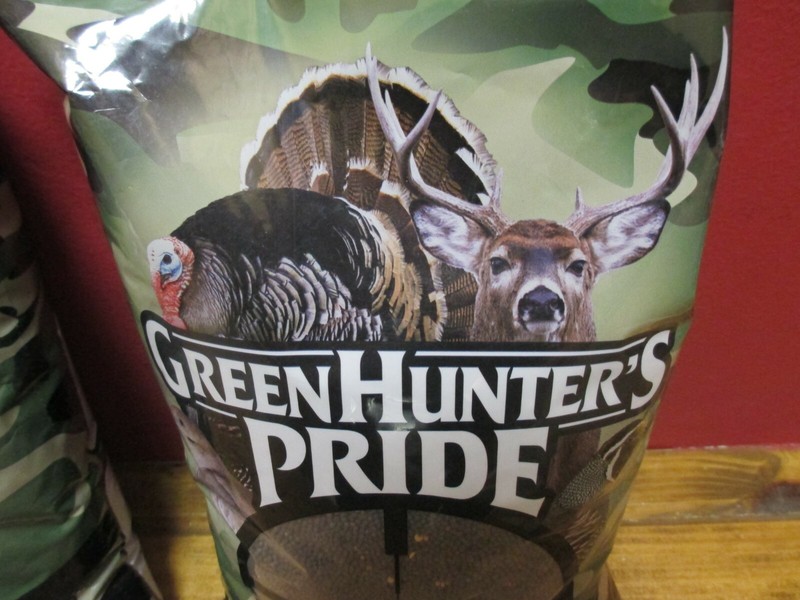 10lbs TROPHY FORAGE RAPE SEED Food Plot Seed For Deer Turkey Excellent No Till gallery