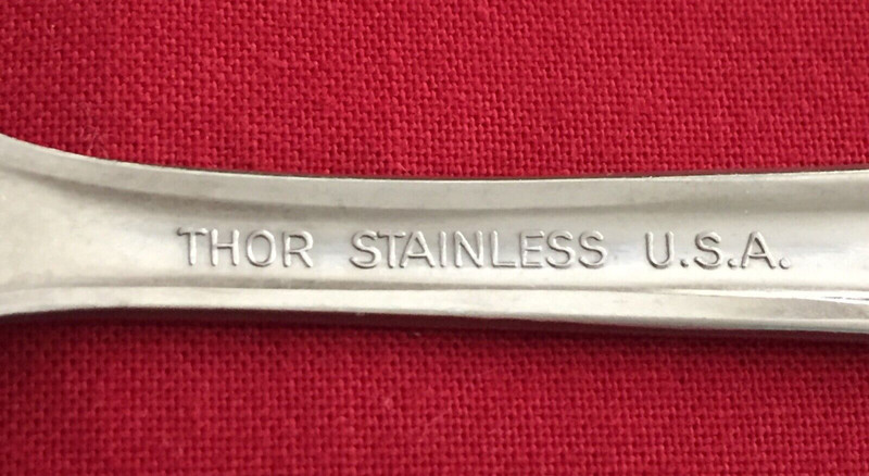 Thor Oneida FLUTED ROSE Dinner Fork 7 1/4'' Stainless Steel Flatware gallery