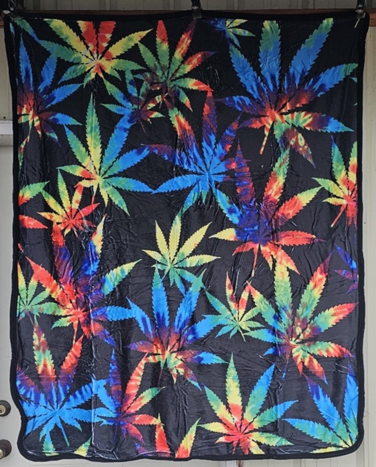 TIE DYE MARIJUANA LEAF LEAVES COLORFUL THROW BLANKET SHERPA BACKING 50X60 gallery