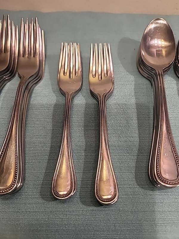 87 pc OXFORD HALL Stratton Stainless Flatware Set Beaded Edge Crafted in Japan gallery