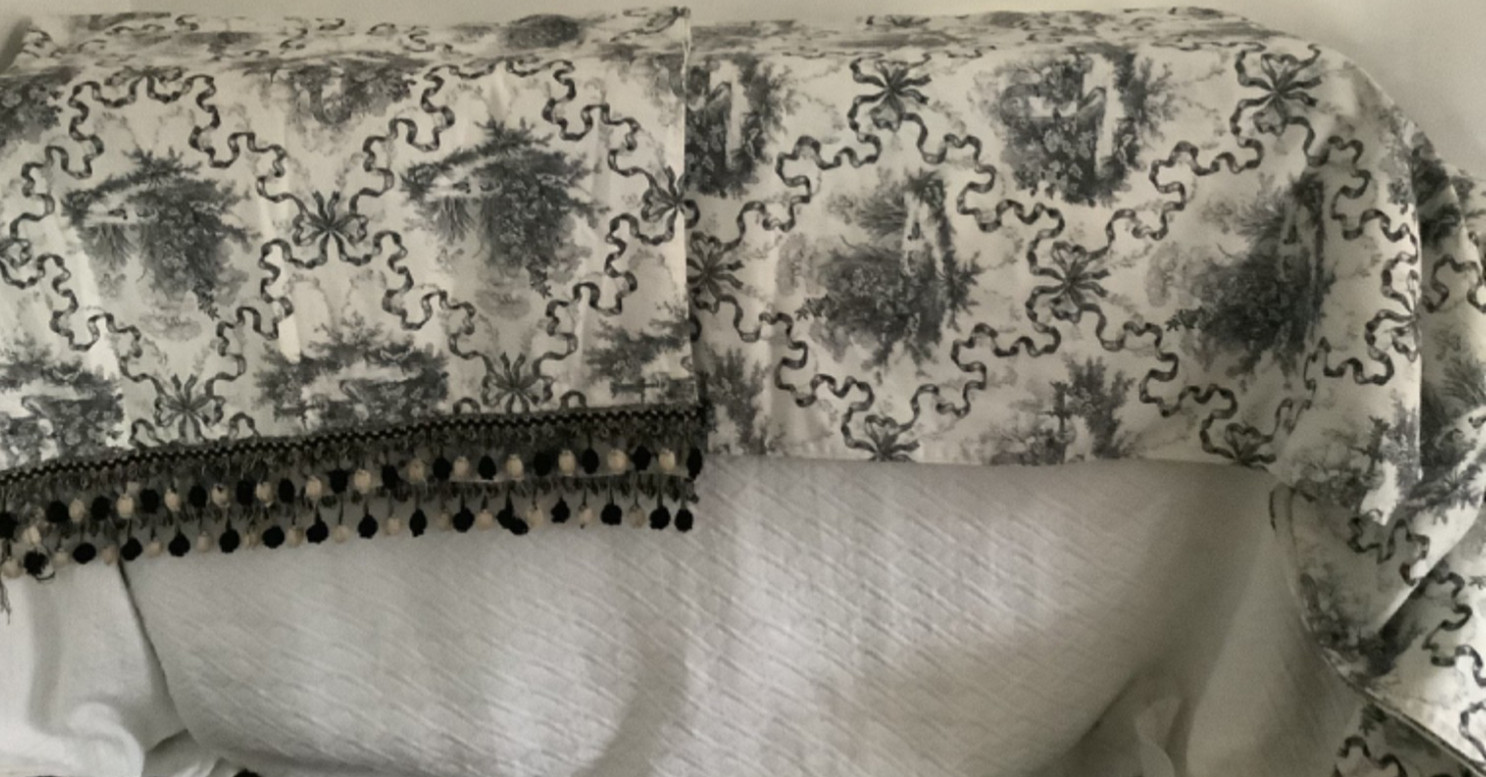 Authentic Waverly Black WhiteToile SWAN LAKE Pom Poms 21 Feet Long x 28” Wide gallery