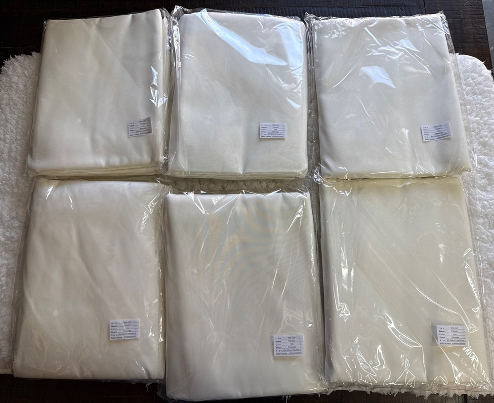 6-60 x 126 in. Rectangular Polyester Tablecloths For 8 ft. Tables Party Ivory