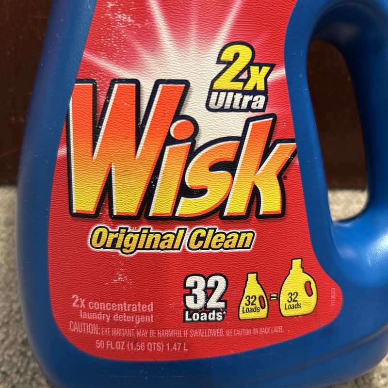 Wisk Original Clean 2X Ultra Concentrated Laundry Detergent 32 Loads 50oz gallery