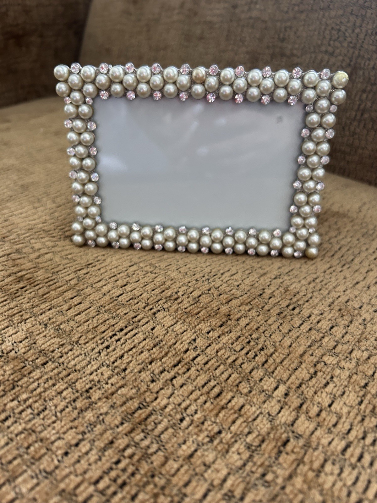 Faux Pearl and Rhinestone Silver Tone Metal Picture Frame For 4x6 Photo Stunning gallery