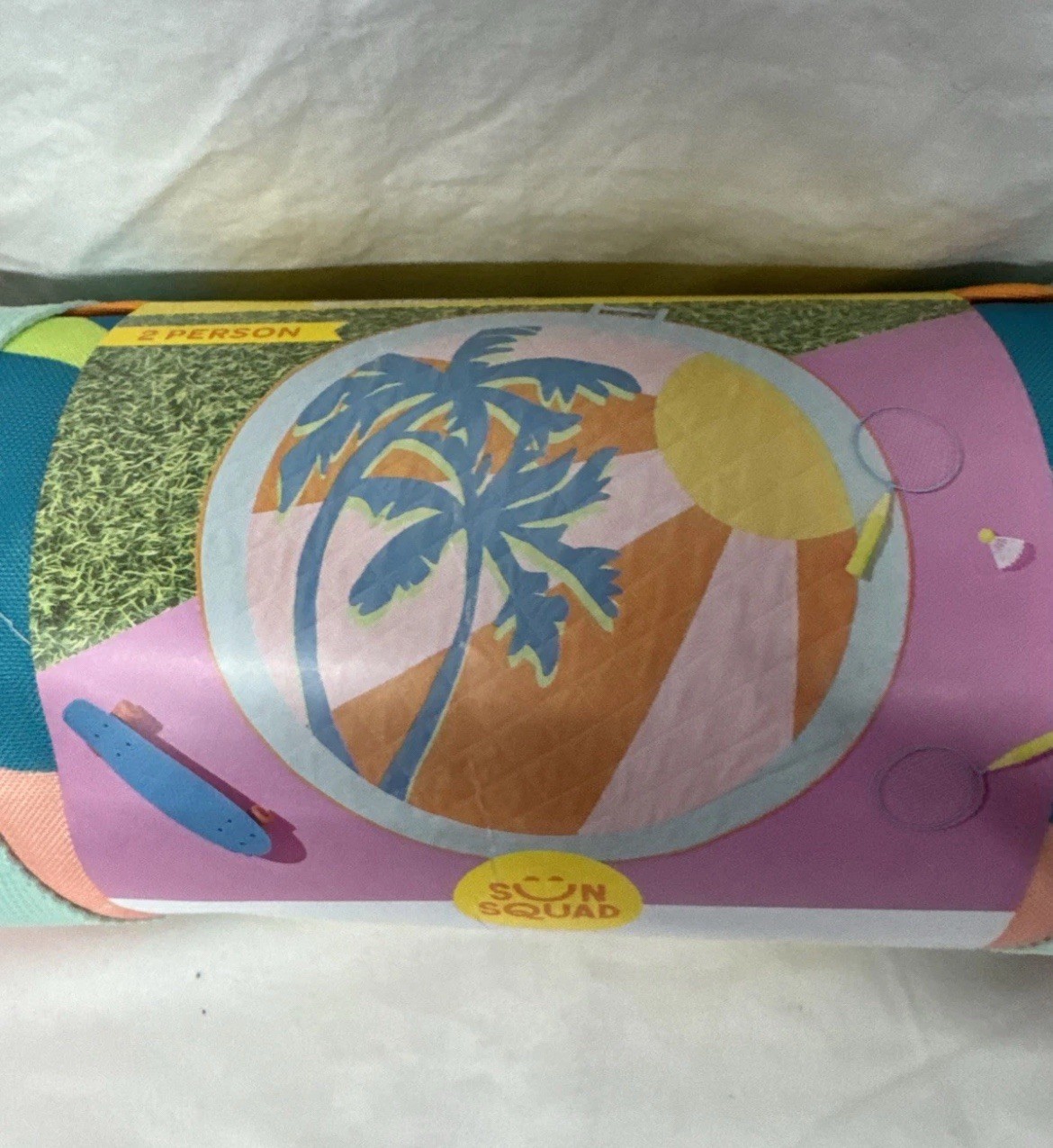 Sun Squad Summertime Round Picnic Blanket 2 Person Water Repellent Blanket. gallery