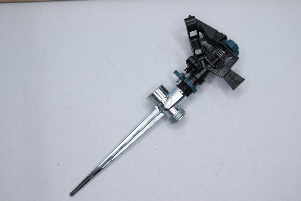 Anvil Pulsating Lawn Sprinkler - Used - No Black Cap