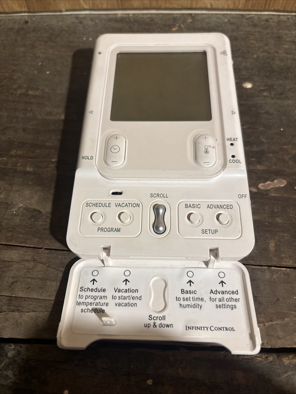 Carrier Infinity SYSTXCCUID01-A Digital Programmable Thermostat gallery