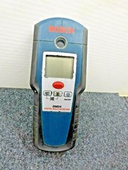Bosch, DMD4 Digital Multi-Detector- Studs Metal