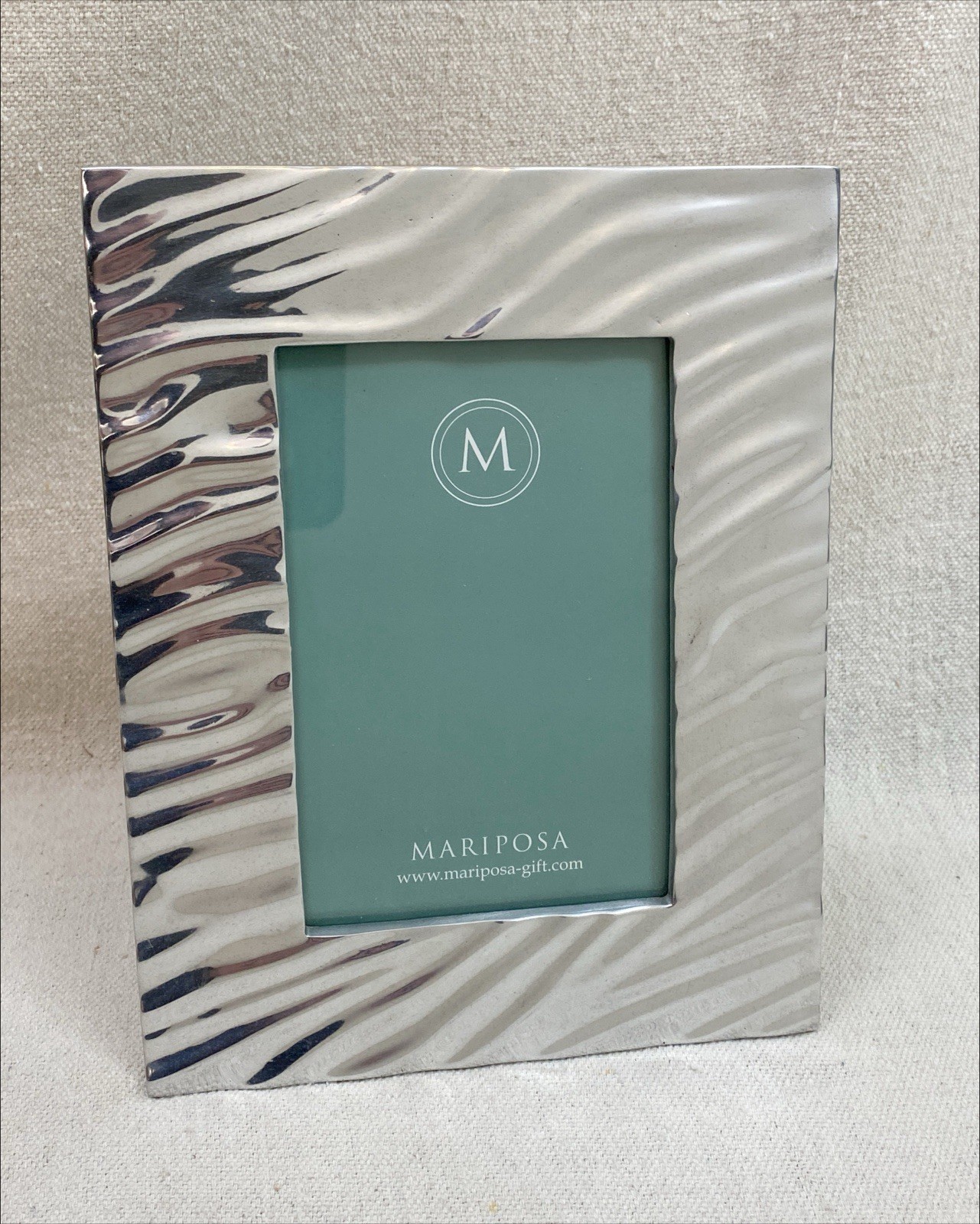 MARIPOSA WAVE DESIGN 3.5x5 PHOTO FRAME Aluminum portrait or landscape gallery