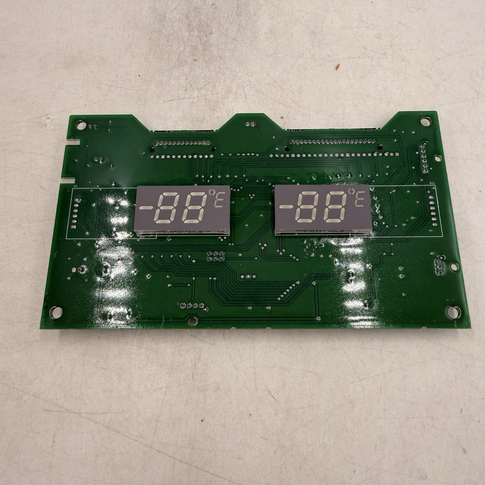 Frigidaire 241973712 Refrigerator Control Board Open Box gallery