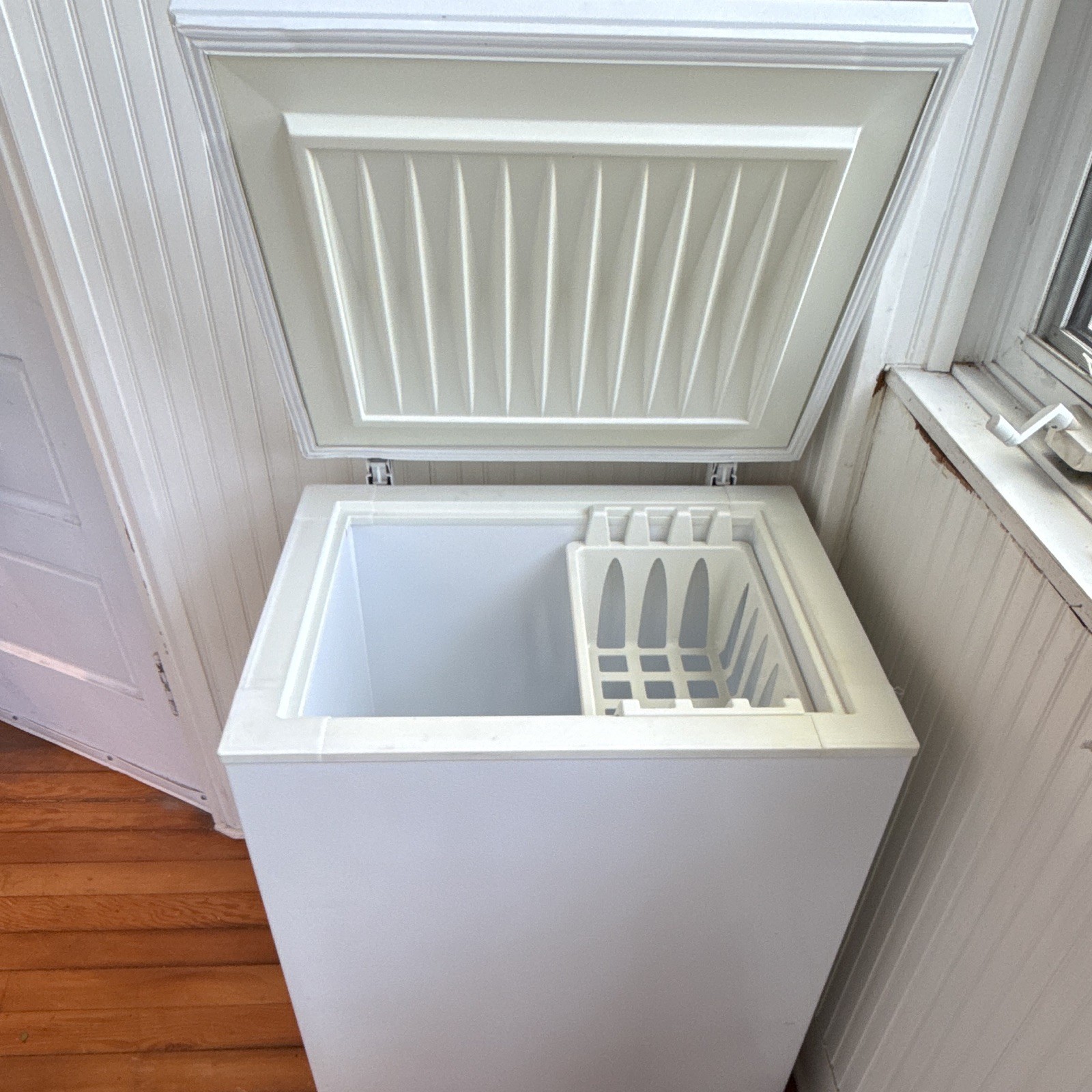 White Frigidaire Medium Sized Free Standing Commercial Freezer gallery