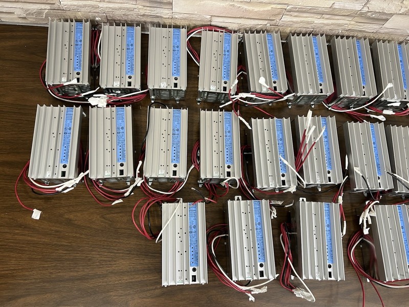 Lutron Homeworks Adaptive Phase Power Module HW-RPM-4A-120 - ( PRICE FOR EACH ) gallery