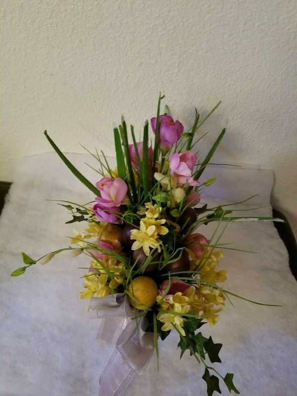 Ceramic Plant Pot and Artificial Easter Eggs & Flowers Pink Lily Yellow 8 x 4" gallery
