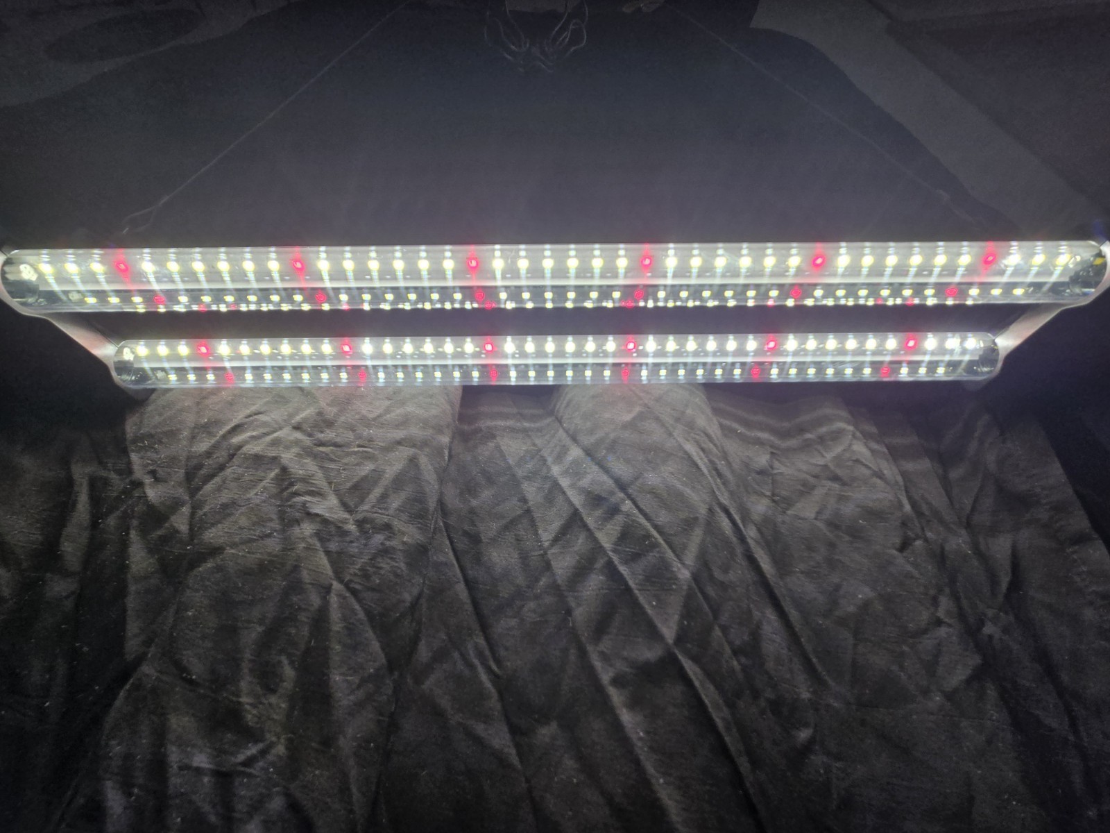 DYMOND BoostGro LED Grow Light Full Spectrum Linkable 5000K Daylight + 660nm 2’ gallery