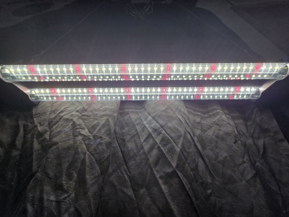 DYMOND BoostGro LED Grow Light Full Spectrum Linkable 5000K Daylight + 660nm 2’